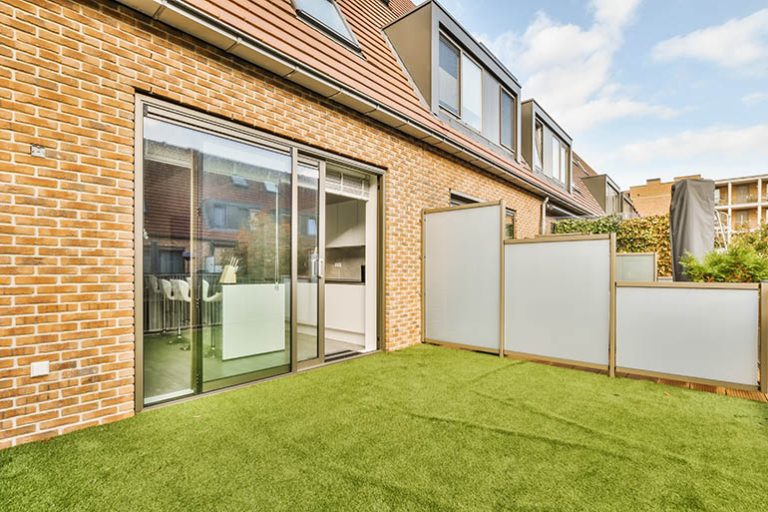 Patio doors: bifold or sliding doors?